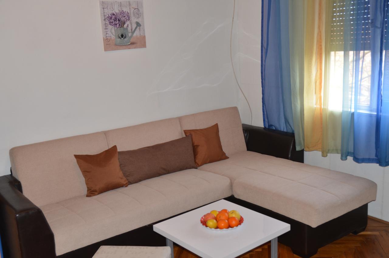 Rooms Mila Rezovac Exterior foto
